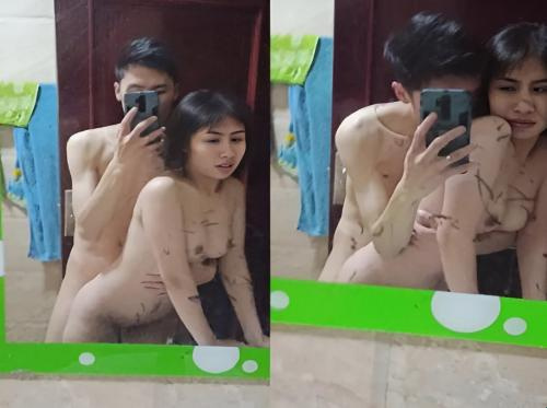 거울 앞에 돌아서게 하기 전에 영원히 빌었지 거울 앞에 돌아서게 하기 전에 영원히 빌었지